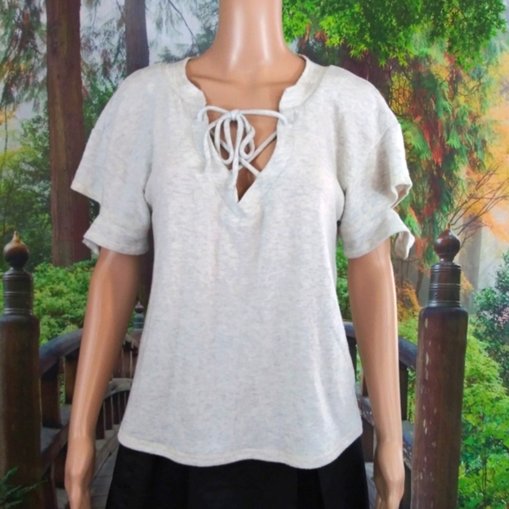 🗺 McGuire Lace Up Sweater S